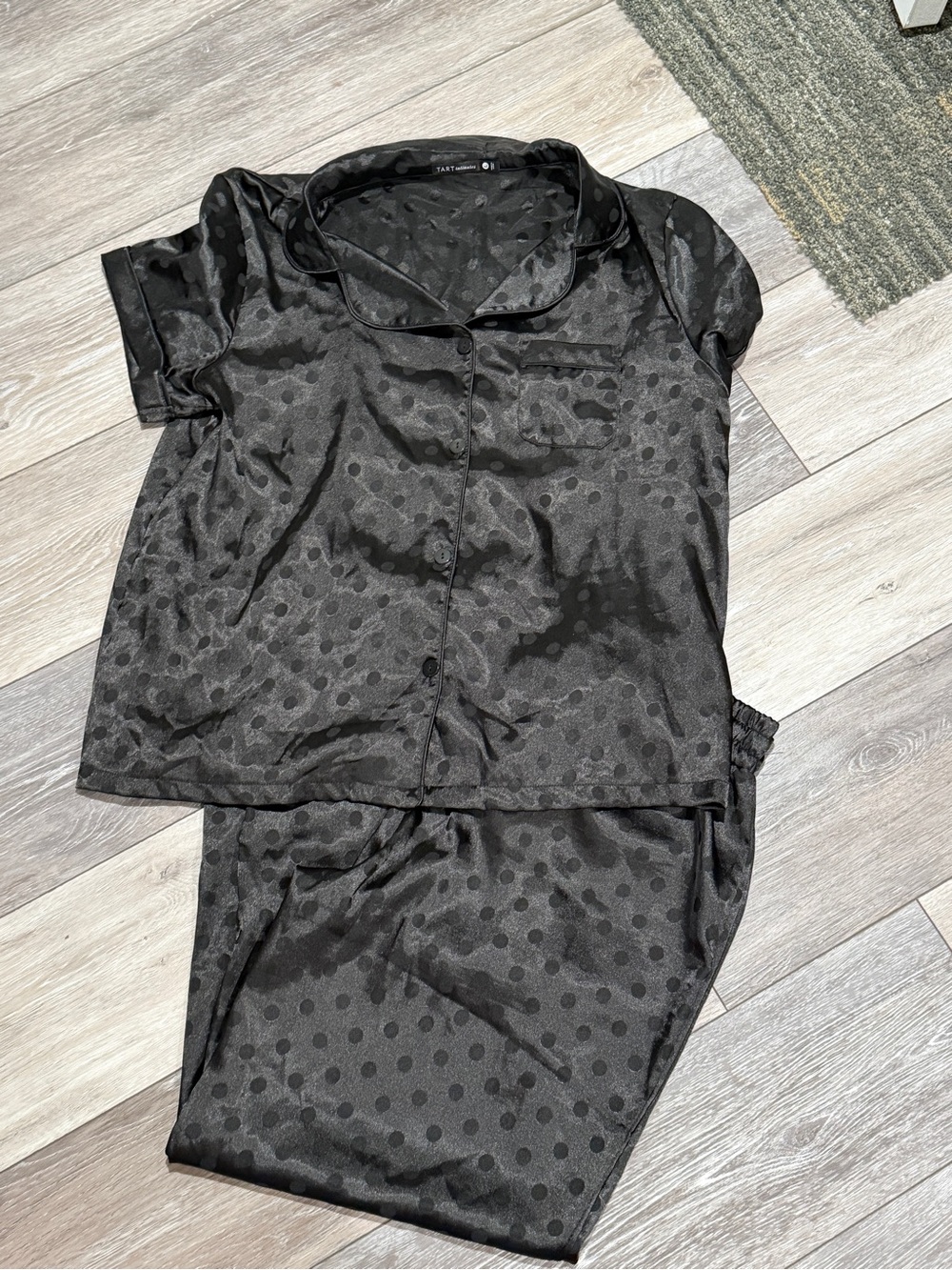 Women's Black Satin Polka Dot Short Sleeve Pajama Set
